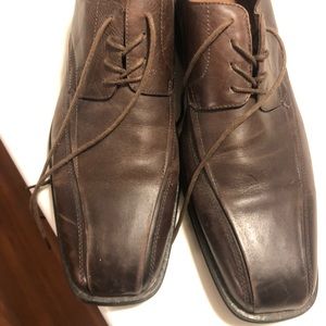 Like new dress shoes Johnston & Murphy